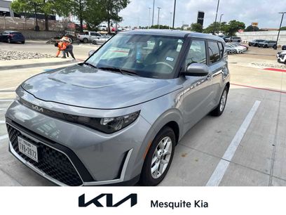 Certified 2024 Kia Soul LX w/ Option Group 015