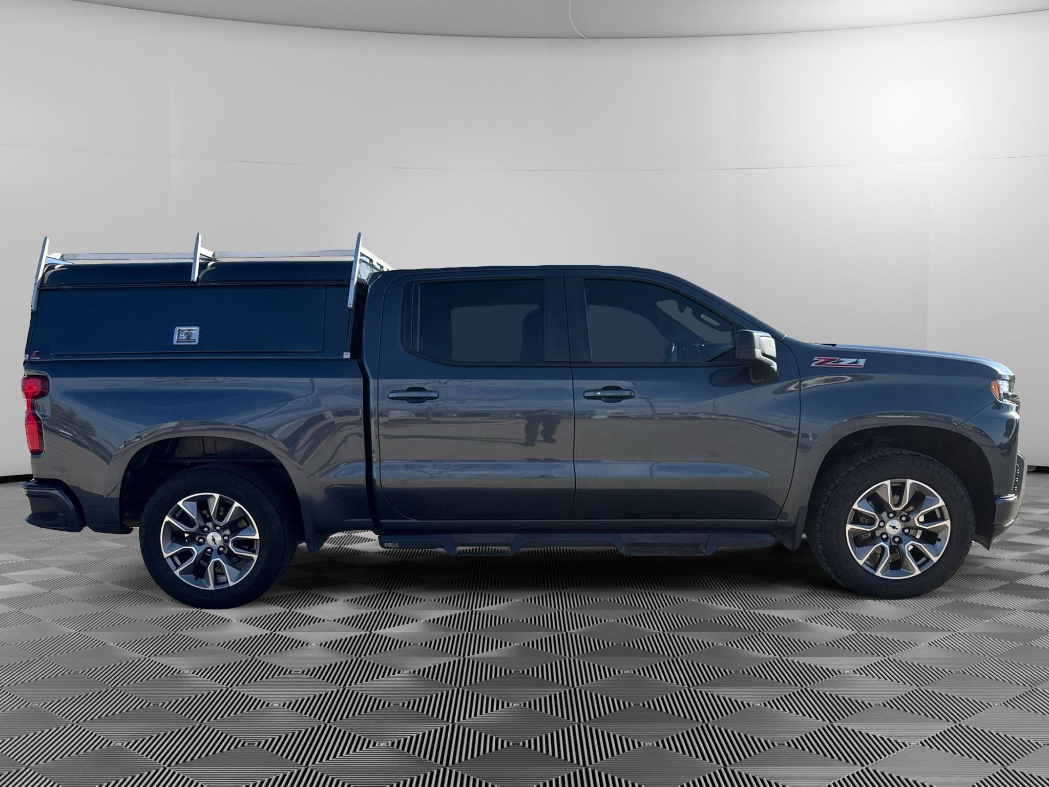 Used 2021 Chevrolet Silverado 1500 RST w/ Z71 Off-Road Package AWD/4WD image 5