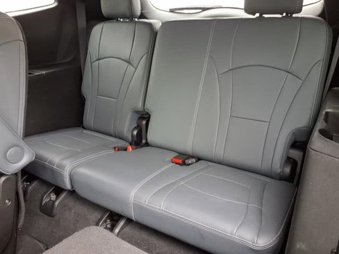 Used 2024 Buick Enclave Premium FWD image 13