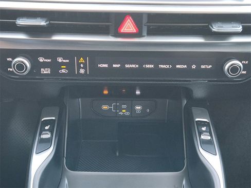 New 2026 Kia Sorento S image 14