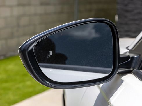 Used 2024 Honda Accord EX image 11