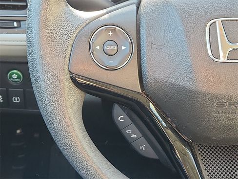 Used 2019 Honda HR-V LX image 22