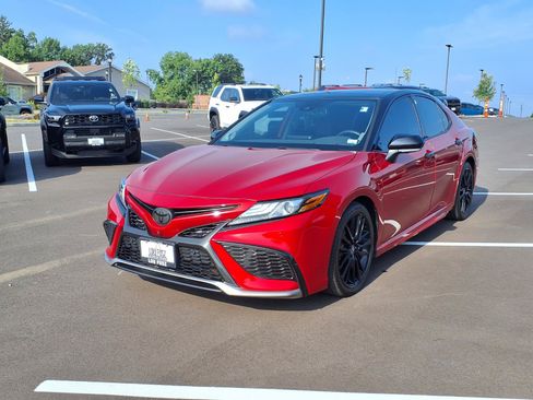 Certified 2024 Toyota Camry XSE w/ Navigation Package FWD image 30