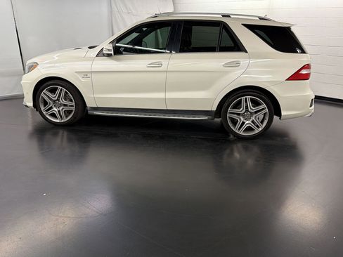 Used 2012 Mercedes-Benz ML 63 AMG 4MATIC image 2