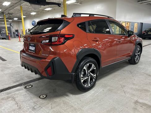 Certified 2025 Subaru Crosstrek 2.0i Premium image 8