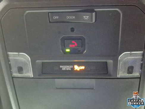 Used 2024 Toyota Tacoma SR5 image 21