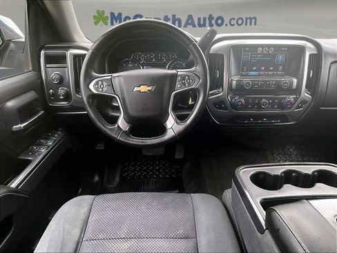 Used 2015 Chevrolet Silverado 1500 LT w/ LT Convenience Package AWD/4WD image 10