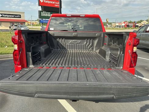 Used 2023 Chevrolet Silverado 1500 LT image 29