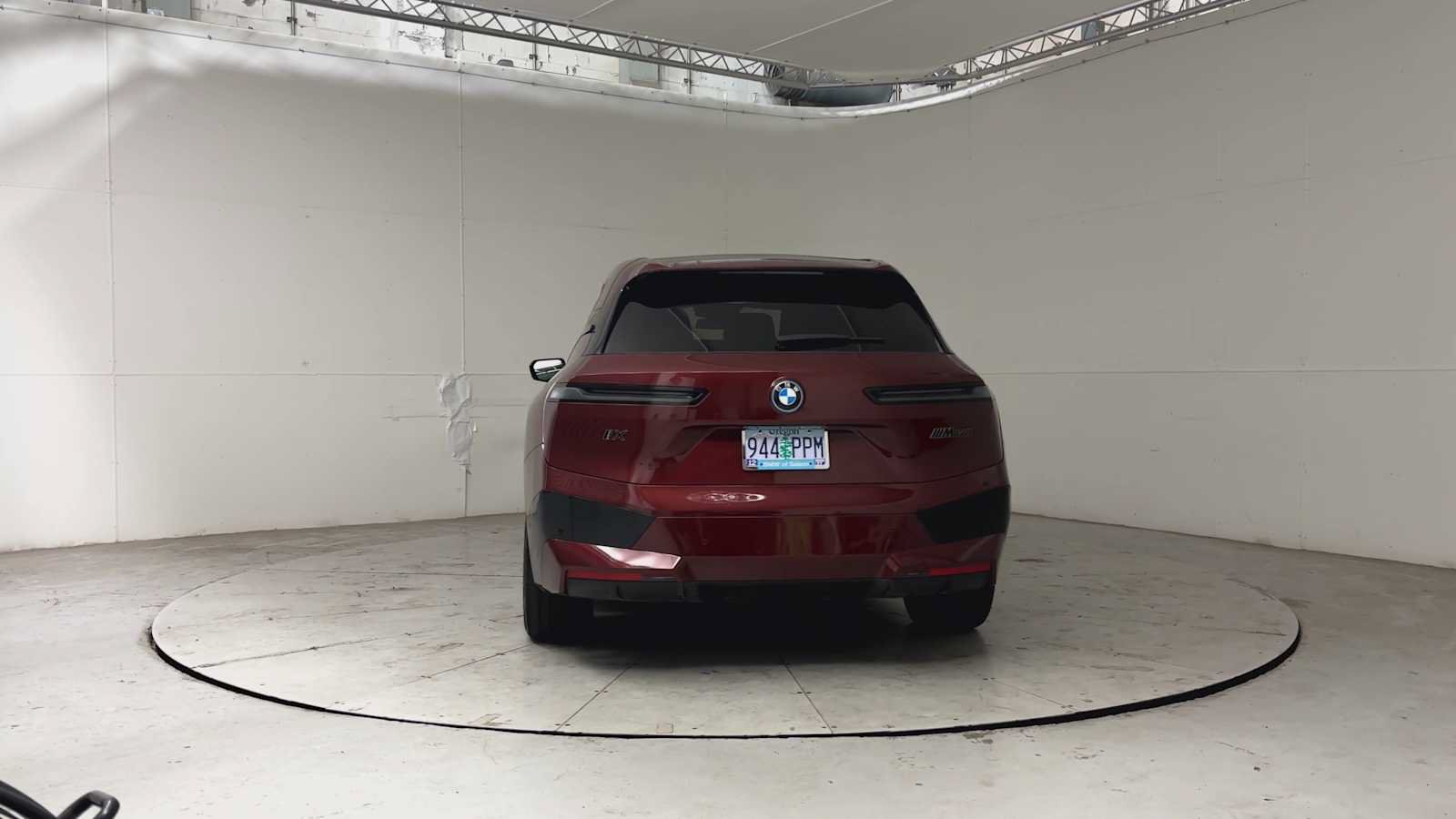 Used 2023 BMW iX M60 w/ Executive Package AWD/4WD image 7