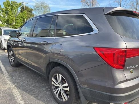 Used 2018 Honda Pilot EX-L image 4