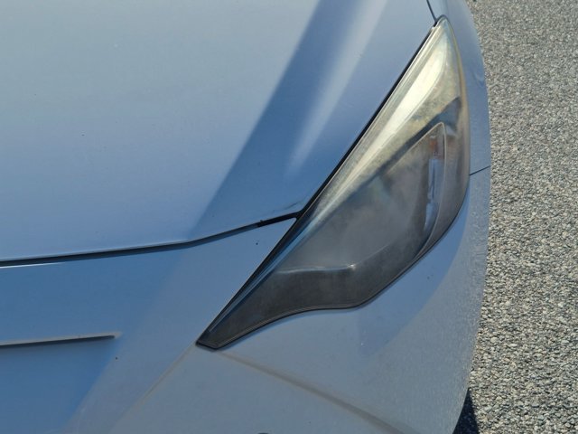 Used 2019 Toyota Yaris LE FWD image 9