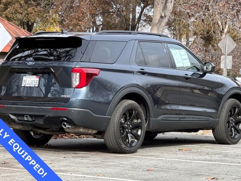 Certified 2022 Ford Explorer ST-Line w/ Class IV Trailer Tow Package image 4