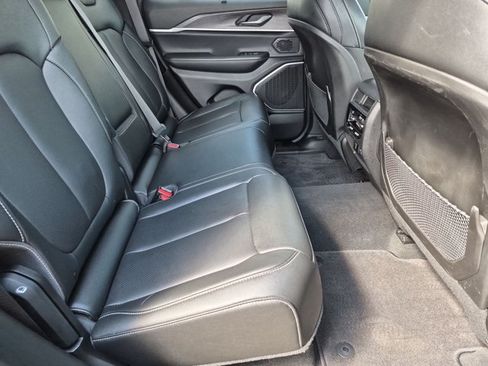 Used 2024 Jeep Grand Cherokee Limited 4xe AWD/4WD image 21