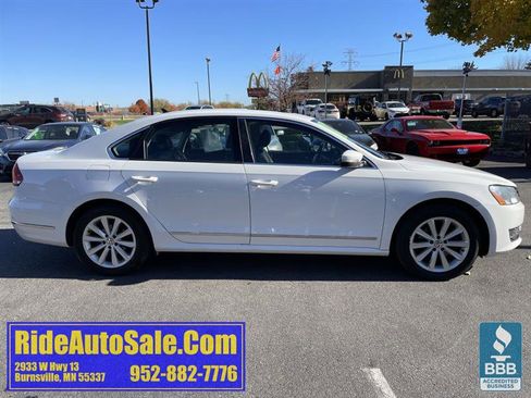 Used 2013 Volkswagen Passat 2.5 SEL image 4