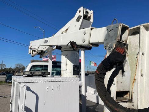 Used 2008 Ford F550 2WD Regular Cab Super Duty image 14