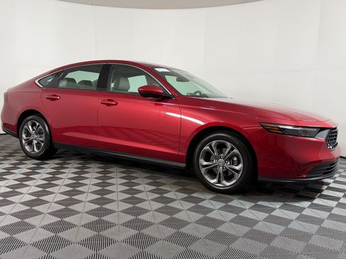 Used 2024 Honda Accord EX image 6
