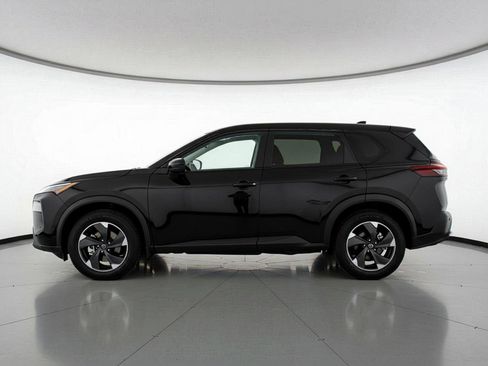 Used 2024 Nissan Rogue SV image 5