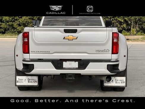Used 2022 Chevrolet Silverado 3500 High Country w/ Technology Package AWD/4WD image 4