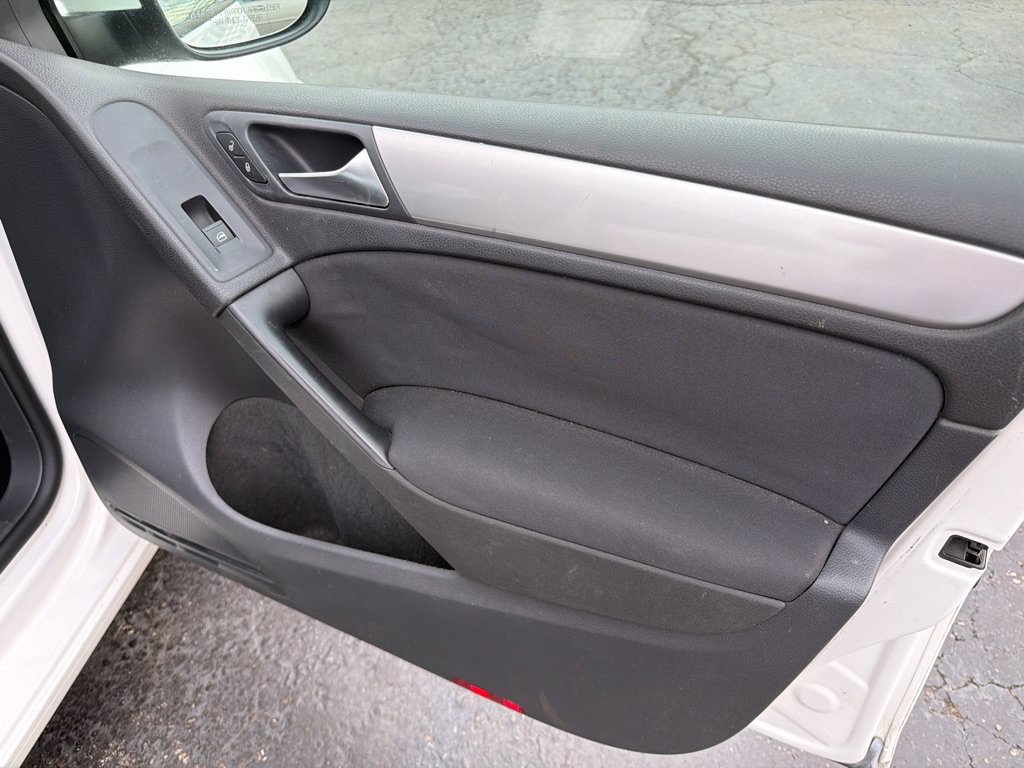 Used 2013 Volkswagen Golf TDI FWD image 14