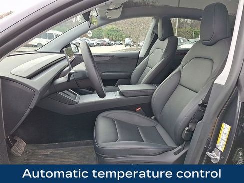 Used 2026 Tesla Model Y 2WD image 2