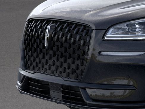 New 2025 Lincoln Corsair Grand Touring w/ Equipment Group 302A AWD/4WD image 17