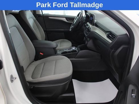 Used 2022 Ford Escape SE w/ Cold Weather Package AWD/4WD image 21