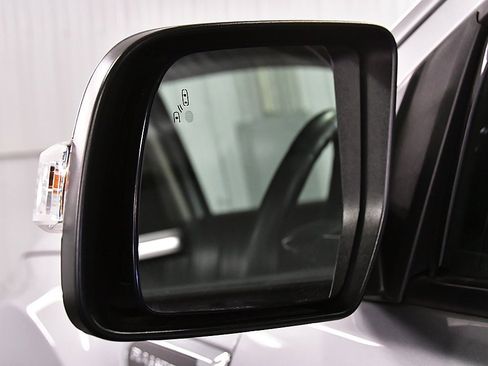 Used 2020 Ford Ranger Lariat w/ Equipment Group 501A Mid image 16