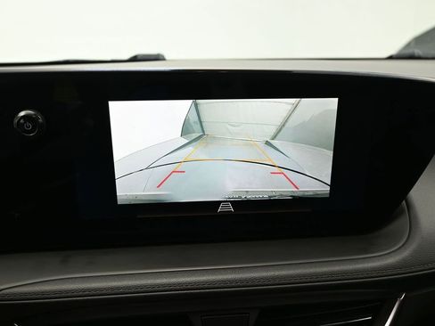 Used 2024 Buick Encore GX Preferred FWD image 13