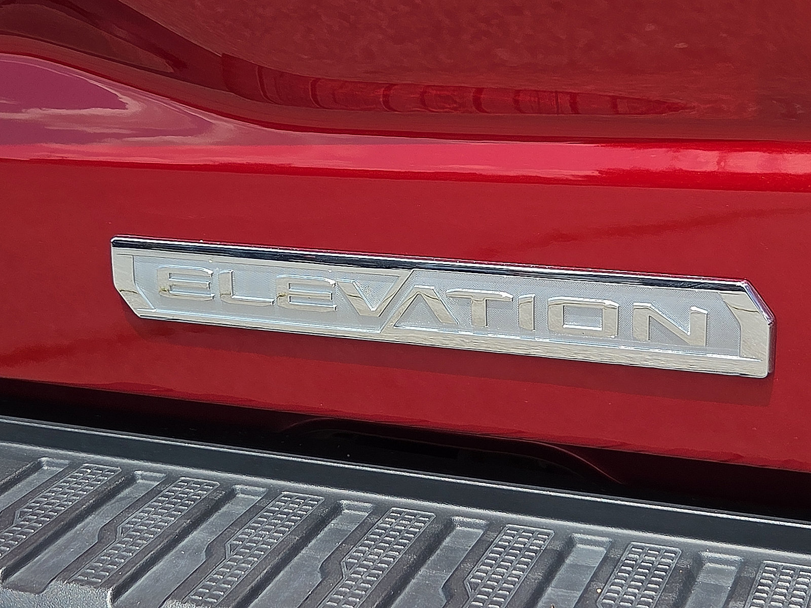Certified 2024 GMC Sierra 1500 Elevation AWD/4WD image 9