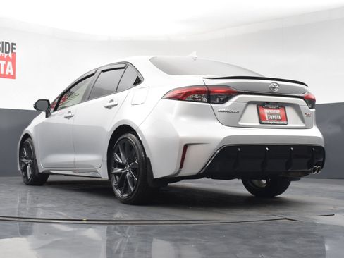 Used 2025 Toyota Corolla XSE FWD image 28