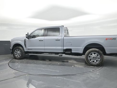 New 2026 Ford F350 Lariat w/ Lariat Premium Package image 29