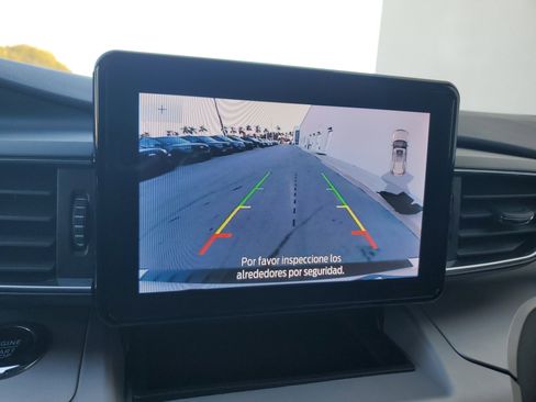 Used 2023 Ford Explorer XLT w/ Equipment Group 202A image 11