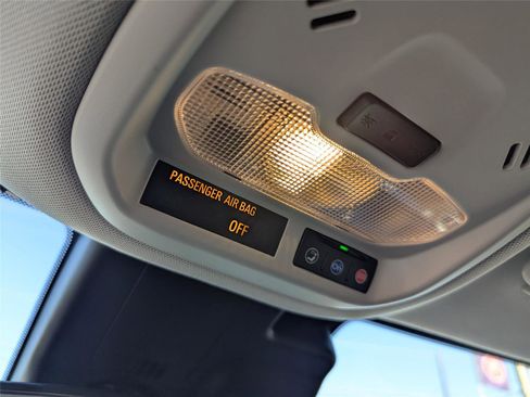 Used 2025 Chevrolet Trax LS w/ LS Convenience Package image 24