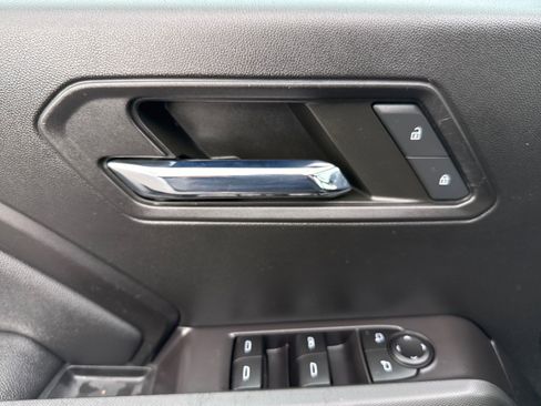 Used 2023 Chevrolet Colorado LT w/ LT Convenience Package image 26