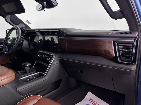 Used 2024 GMC Sierra 1500 Denali Ultimate image 31