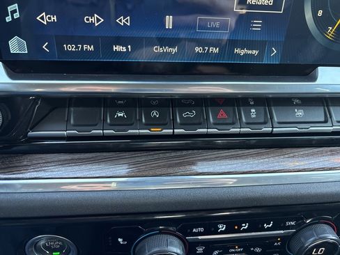 Used 2023 Chevrolet Silverado 1500 LT w/ Protection Package image 17