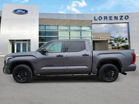 Used 2023 Toyota Tundra SR5 w/ SR5 Convenience Package RWD image 8
