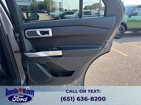 Used 2023 Ford Explorer XLT w/ Equipment Group 202A AWD/4WD image 38