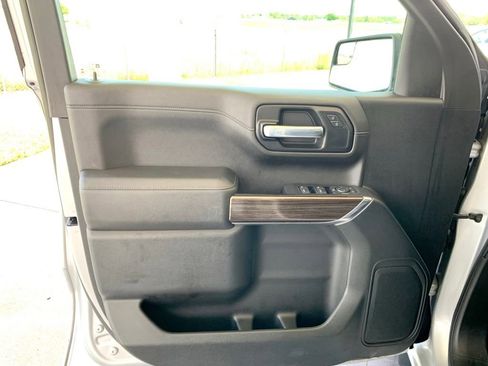Used 2021 Chevrolet Silverado 1500 RST RWD image 12