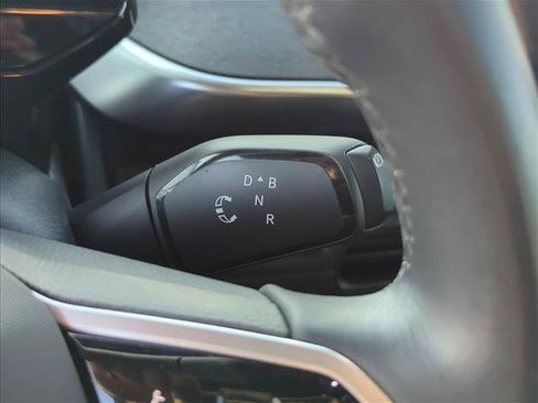 Used 2025 Volkswagen ID. Buzz Pro S RWD image 20
