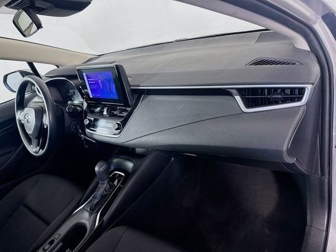 Used 2024 Toyota Corolla LE FWD image 28