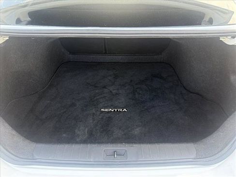 Used 2024 Nissan Sentra S FWD image 5
