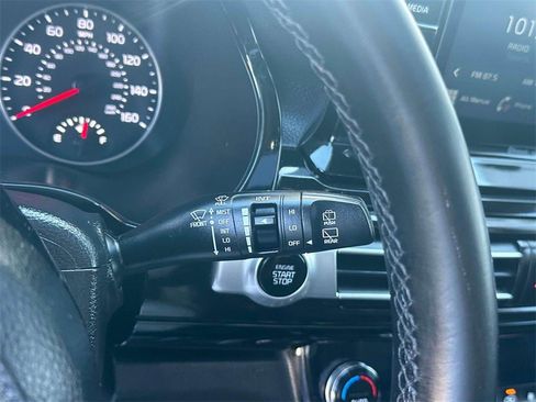 Used 2021 Kia Seltos EX image 25