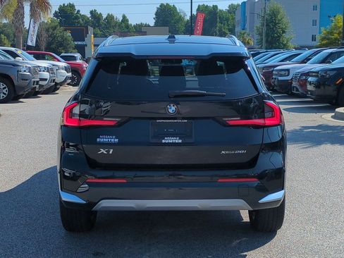 Used 2025 BMW X1 xDrive28i AWD/4WD image 5