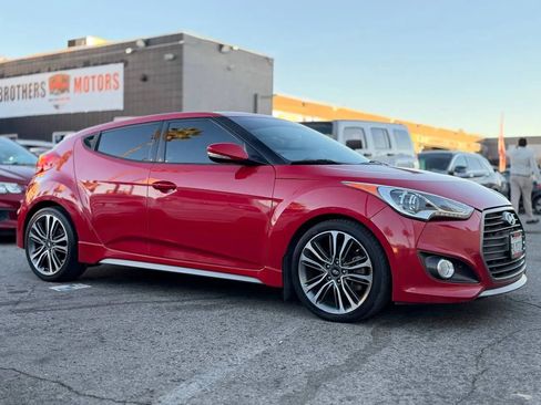 Used 2016 Hyundai Veloster Turbo w/ Option Group 04 image 16