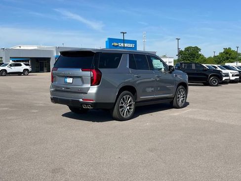 New 2026 GMC Yukon Denali AWD/4WD image 4