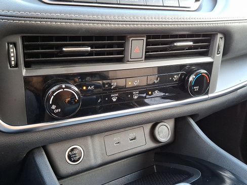 Certified 2023 Nissan Rogue S image 18