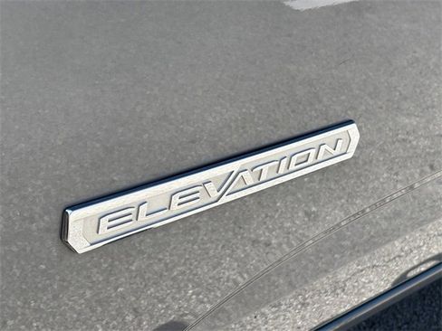 Used 2022 GMC Canyon Elevation w/ Trailering Package image 11