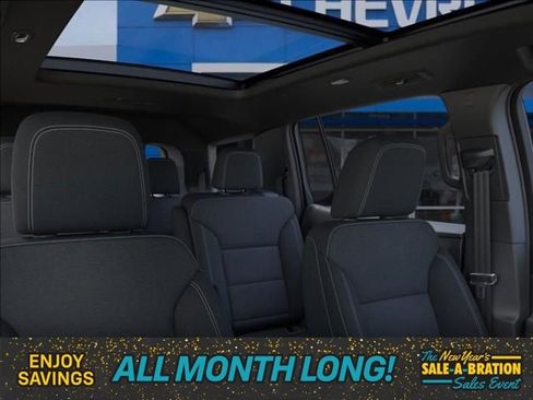 New 2026 Chevrolet Traverse LT w/ Sun and Wheel Package image 24