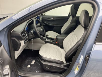 New 2024 Ford Escape SE w/ PHEV Premium Package